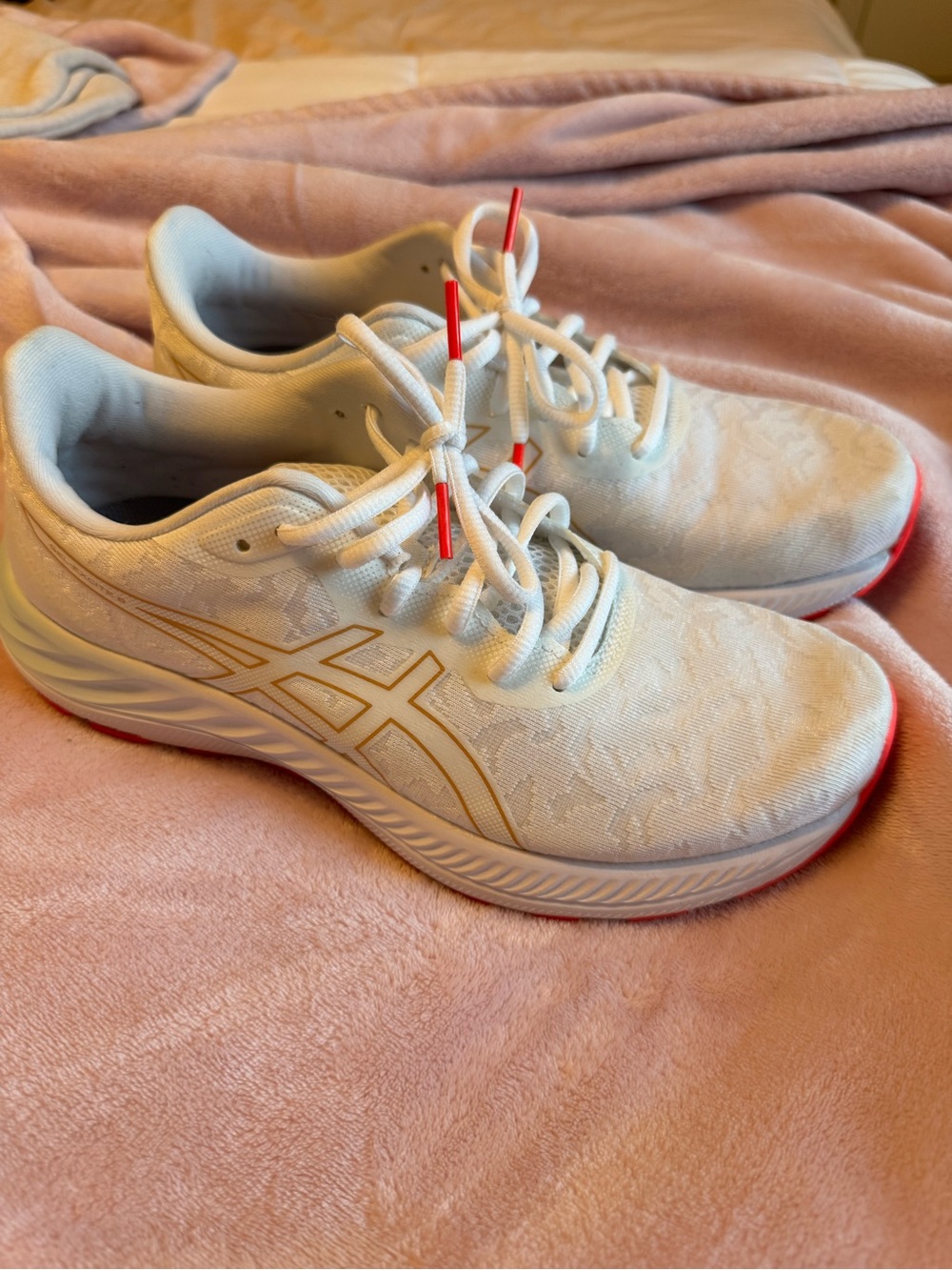 Asics White Running Sneakers with Coral Accents, size 9